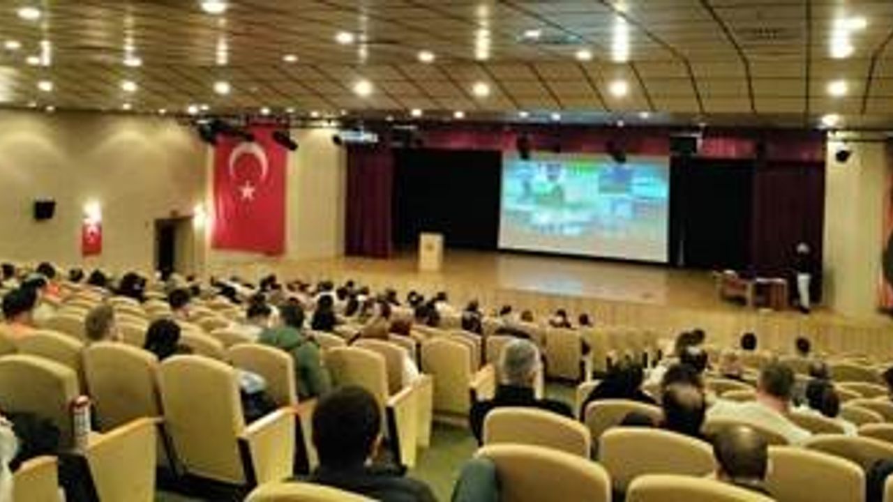 Polisten üniversitelerdeki 719 özel güvenlik görevlisine eğitim
