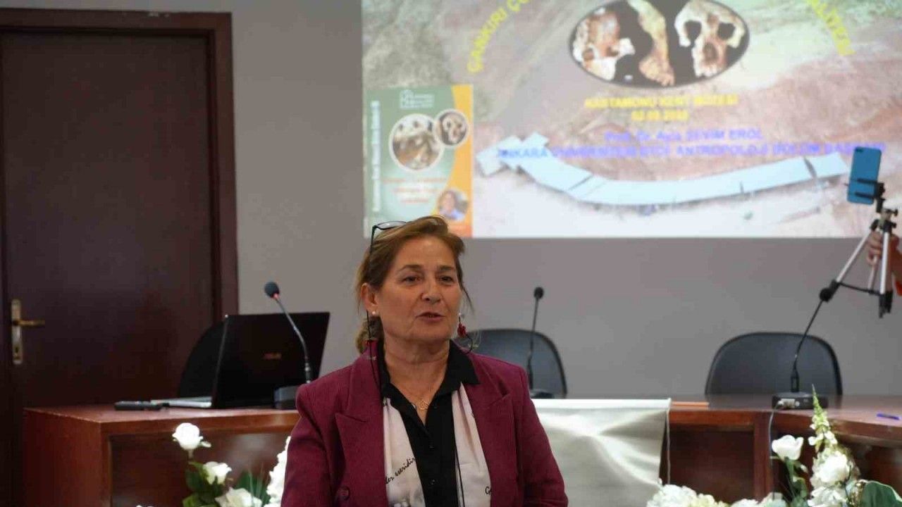 Prof. Dr. Erol: "Çankırı’daki Çorakyerler fosil yatağı gibi şehir merkezinde bulunan bir fosil yatağı dünyada çok nadir bulunmaktadır"