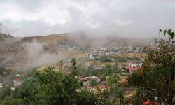 Hakkari’de sağanak yağış etkisini sürdürüyor