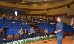 Düzce Üniversitesi beden dilini öğretti