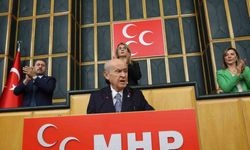 MHP Lideri Bahçeli: “Devleti milletten ayırmak, milleti devletten ayrıştırmak su katılmamış bölücülüktür.”