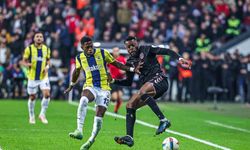 Trendyol Süper Lig: Samsunspor: 0 - Fenerbahçe: 1 (İlk yarı)