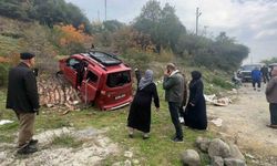 Dedesinin ticari aracını kaçıran çocuk şarampole uçarak hastanelik oldu