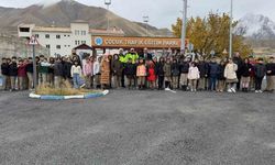 Hakkari’de çocuklara trafik eğitimi verildi