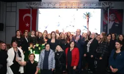 Egeli turizmcilerden Cumhuriyetin 101'nci yılına özel kutlama