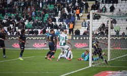 Trendyol Süper Lig: Konyaspor: 1 - Kasımpaşa: 0 (İlk yarı)