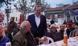 Ayvalık’ın Cunda Adası’ndaki iftara binlerce vatandaş katıldı