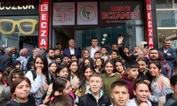 Şahin, vatandaşlar ve esnafla bir araya geldi