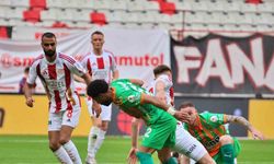 Trendyol Süper Lig: Antalyaspor: 2 - Alanyaspor: 1 (Maç sonucu)