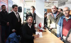Bursa Osmangazi Belediyesi Serhan Asker’i kitapseverlerle buluşturdu