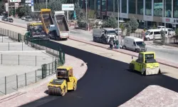 Konya Karatay’da 2025 yılı asfalt mesaisi başladı