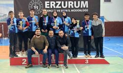 Mimar Sinan Ortaokulu Türkiye Şampiyonası biletini aldı