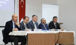 Van Büyükşehir Belediyesinin muhtarlar toplantısı devam ediyor