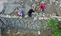 Ordu'da heyelan riskine karşı taş duvar önlemi