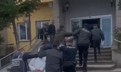 Artvin’in Hopa ilçesinde marketi kurşunlayan 3 kişi Sivas’ta yakalandı