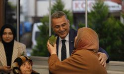 Başkan Kurnaz, anneleri unutmadı