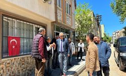 Başkan Mirza, Çınarlı Mahallesi’ndeki yol ve kaldırım çalışmalarını inceledi