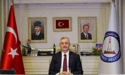 Başkan Tahmazoğlu’dan annelere özel hediye