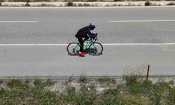 Çanakkale’den aldığı şehitlik toprağını Samsun’a ulaştırmak için pedal çeviriyor: 900 kilometreyi geride bıraktı