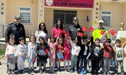 Çıldır’da anaokulu öğrencilerine trafik eğitimi