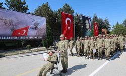 Engelli bireyler, temsili askerlik yemini ile Mehmetçik oldu