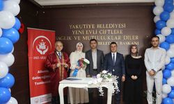 Erzurum’da aile yılına özel nikah töreni