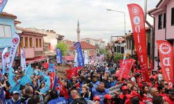 Eskişehir’de 1 Mayıs İşçi Bayramı coşkuyla kutlandı