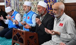Hacı adayları dualarla kutsal topraklara uğurlandı