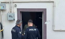 Hastanede yatan eşini görmek için hazırlık yaparken kalbine yenik düştü