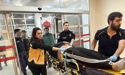 İki otomobil çarpıştı: 1’i ağır 3 yaralı