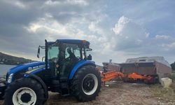 İzinsiz bırakılan tekneler vinçle kaldırıldı