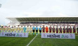 Karşıyaka, final için evine avantajlı döndü