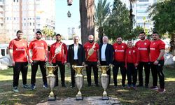 Muratpaşa Spor Kulübü’nde görev dağılımı yapıldı