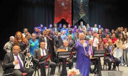 Otizm Anneler Korosu’ndan muhteşem konser