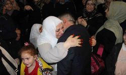 Siirt’in hacı adayları kutsal topraklara gözyaşlarıyla uğurlandı