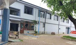 Tabela takarken düşen din görevlisi yaralandı