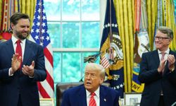 Trump : "İngiltere ile çığır açıcı bir anlaşma imzaladık, yeni bir ekonomik ortaklık çağı başlıyor"
