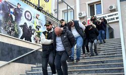 Turistlerin paralarını kontrol etme bahanesiyle çaldıkları tespit edilen suç örgütüne yönelik yürütülen soruşturma tamamlandı