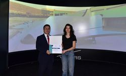 Üniversiteli genç beyinlerin ’Uzay Mekiği’ tasarımları ödüllendirildi