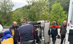 Zonguldak’ta iki aracın çarpıştığı kazada araçlardan biri devrildi: 2 yaralı