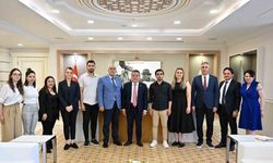 Başkan Böcek: "Benim çalışmalarımda parti ve siyaset ayrımı yoktur"