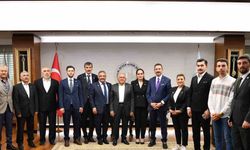 Başkan Büyükkılıç: "Başkan Büyükkılıç, Avrupa’daki Kayserilileri misafir etti