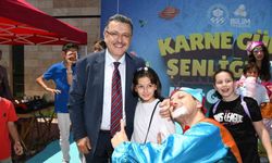 Başkan Genç çocukların karne sevincine ortak oldu
