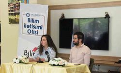 Bilim Kafe’nin ilk etkinliğinde ileri yaşlarda akılcı ilaç kullanımı ele alındı