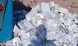 Kahramanmaraş’ta onlarca maske çöpe atıldı