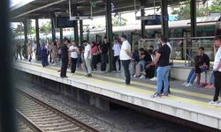 Marmaray’da teknik arıza: Yolcular aktarma yaparak seyahat etti