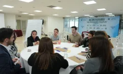 İstanbul Maltepe'de gençler iklim için buluştu