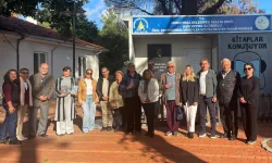 Yazar ve şairler gönüllü okuyucu oldu