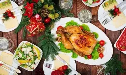 Beslenme uzmanından yılbaşı sofralarında denge önerileri... Yılbaşında çok yedim diye üzülmeyin!