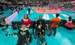 İstanbul Maltepe'nin engelsiz çocukları voleybol coşkusunu yaşadı